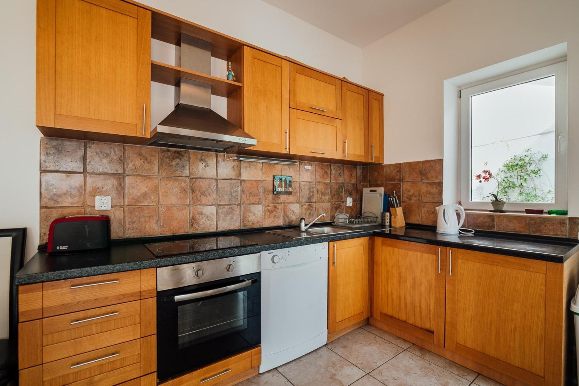 Holiday Home Amanda Hollick Котор Экстерьер фото